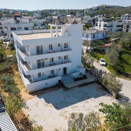 Near The Sea Apartments Nano Ksamil Exterior foto