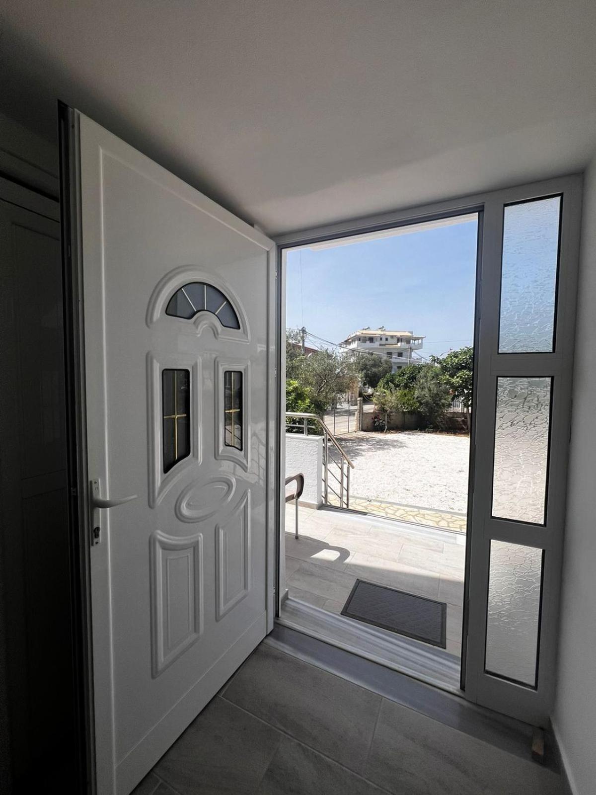 Near The Sea Apartments Nano Ksamil Exterior foto