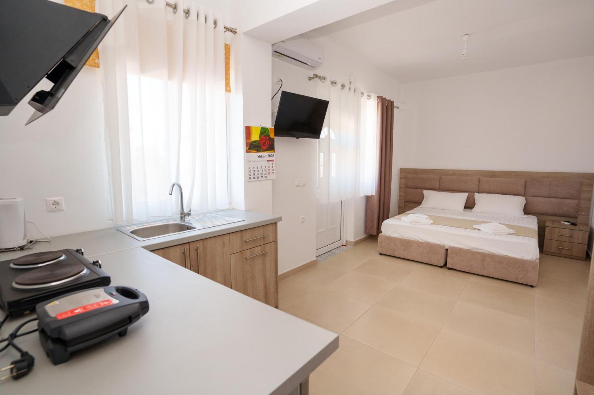 Near The Sea Apartments Nano Ksamil Exterior foto
